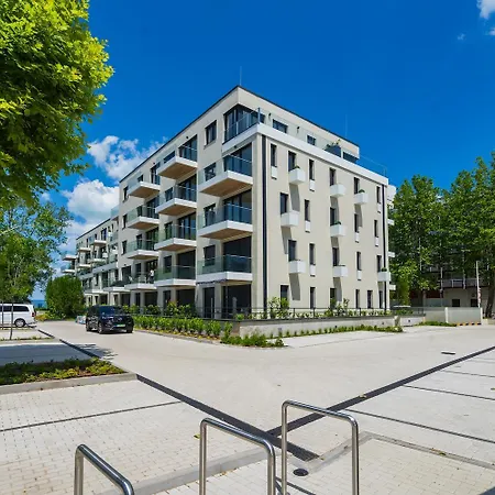 Apartment Lakefront - Pool & Panorama Siofok