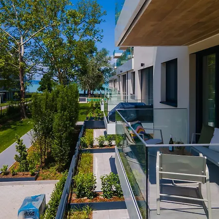 Lakefront - Pool & Panorama Apartment Siofok